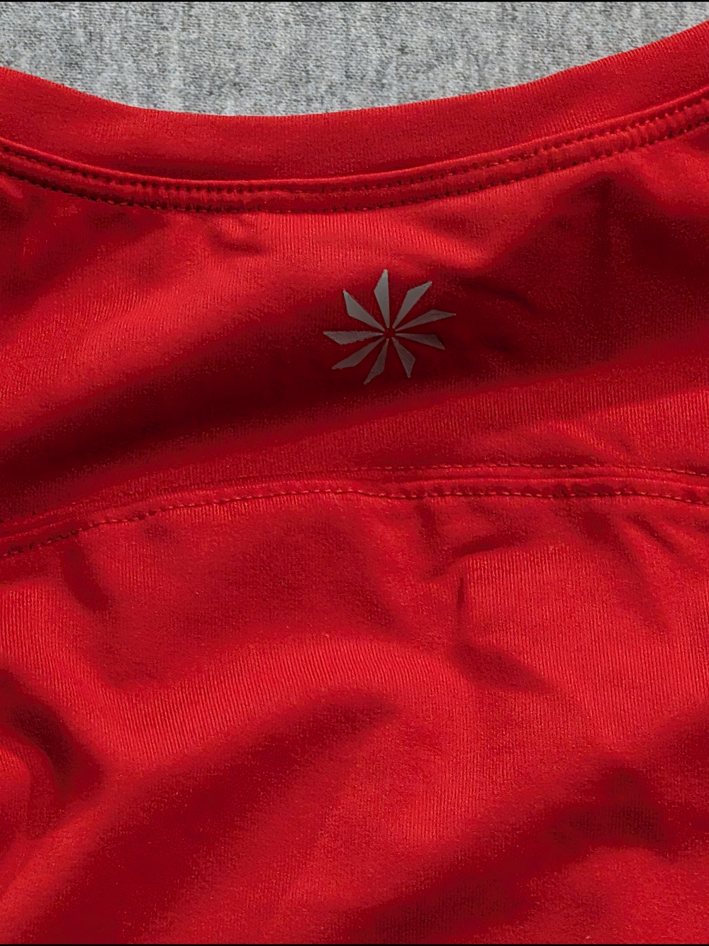 Athleta Transcend Ruched Tank Top XXS Red VitaFree Lycra Side Ruching Yoga - Picture 6 of 7